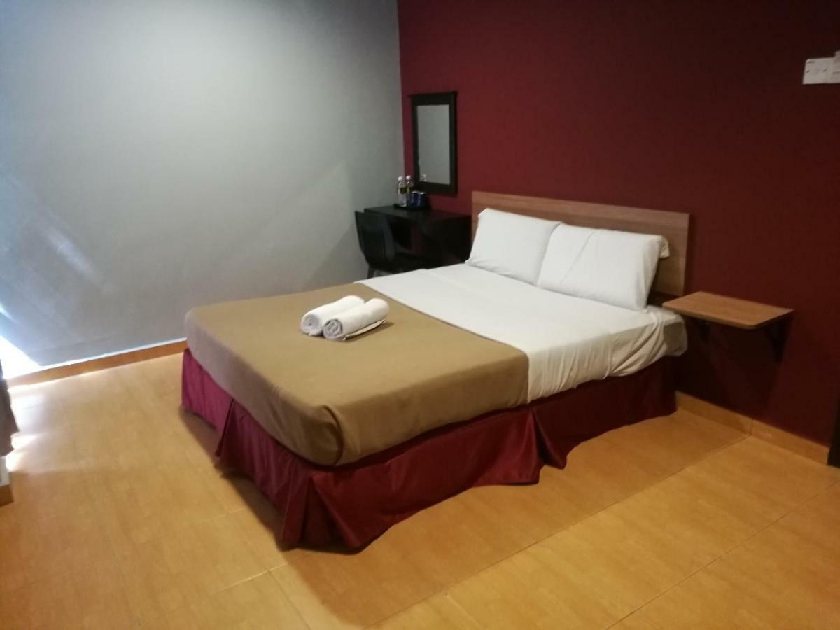 Grandpa Hotel Порт-Диксон Экстерьер фото
