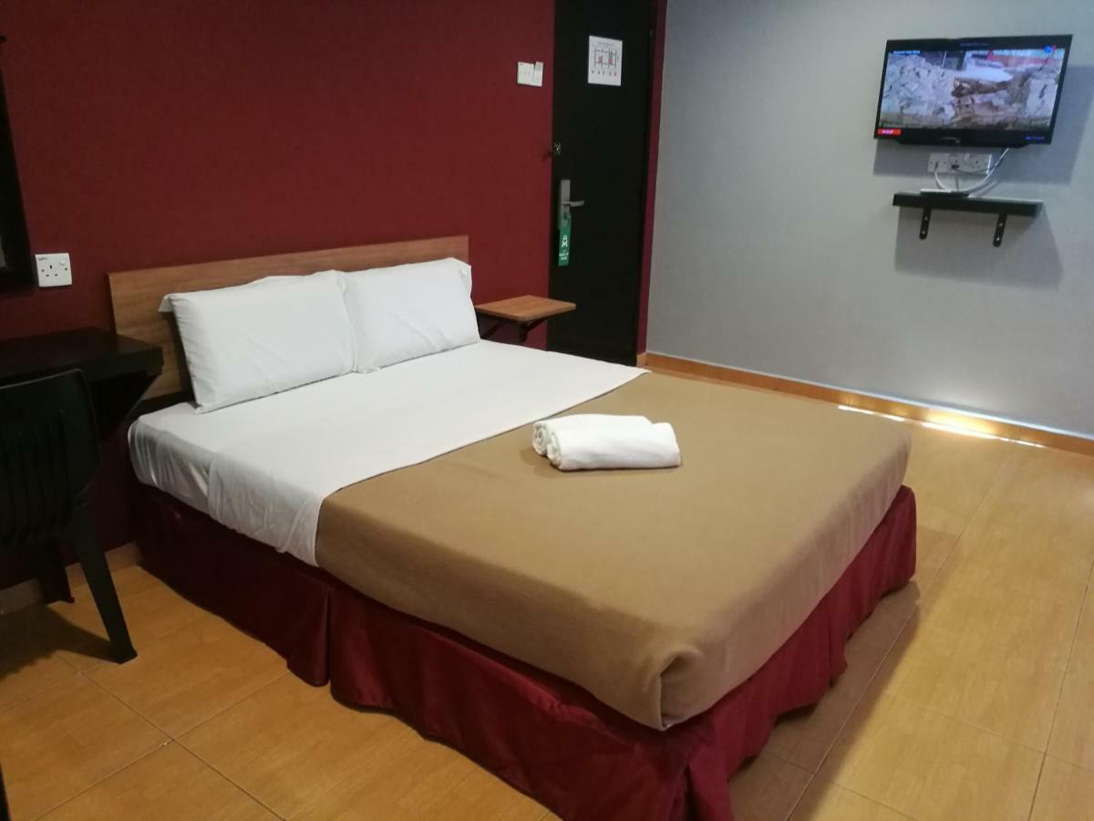 Grandpa Hotel Порт-Диксон Экстерьер фото