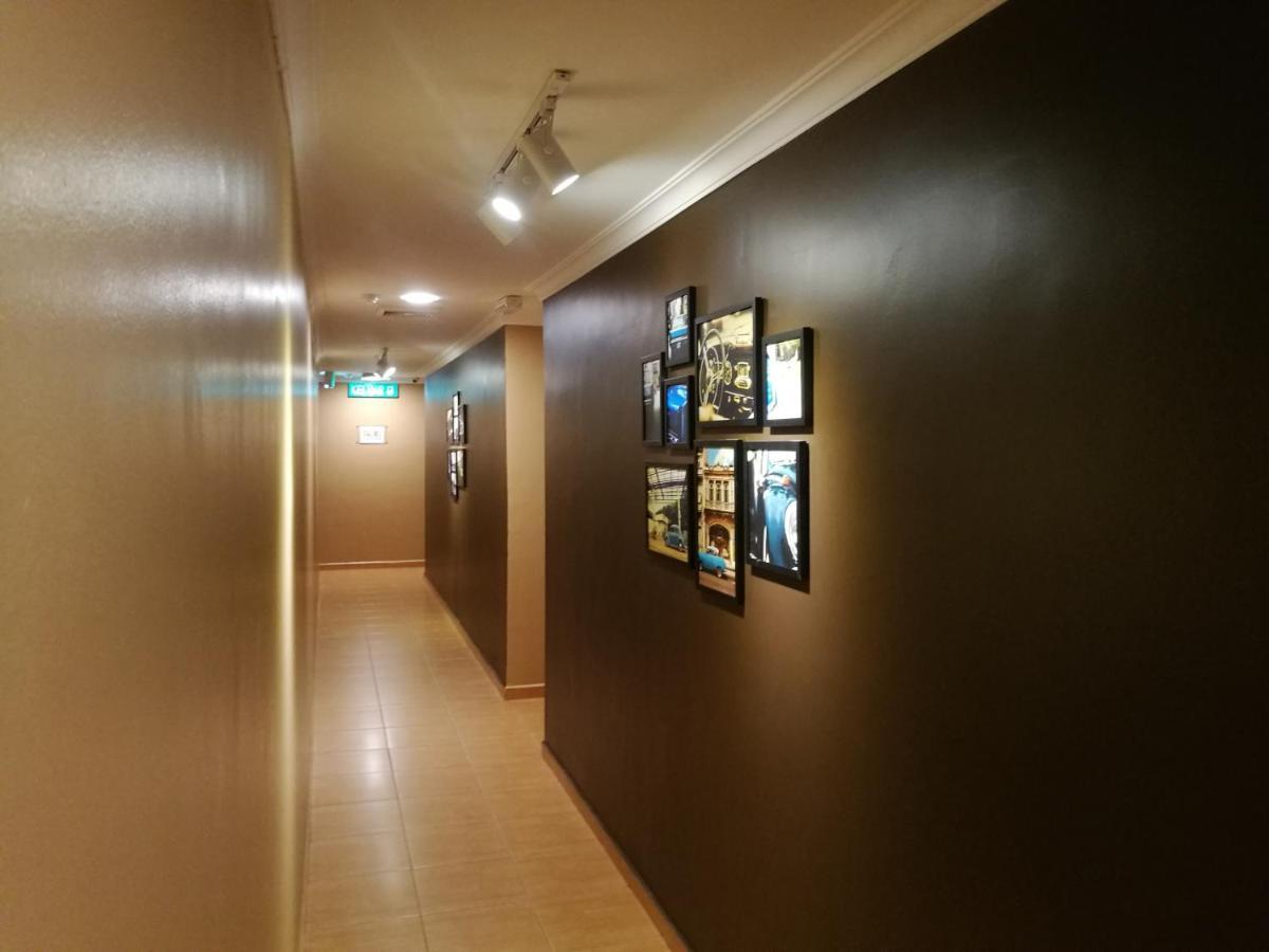 Grandpa Hotel Порт-Диксон Экстерьер фото